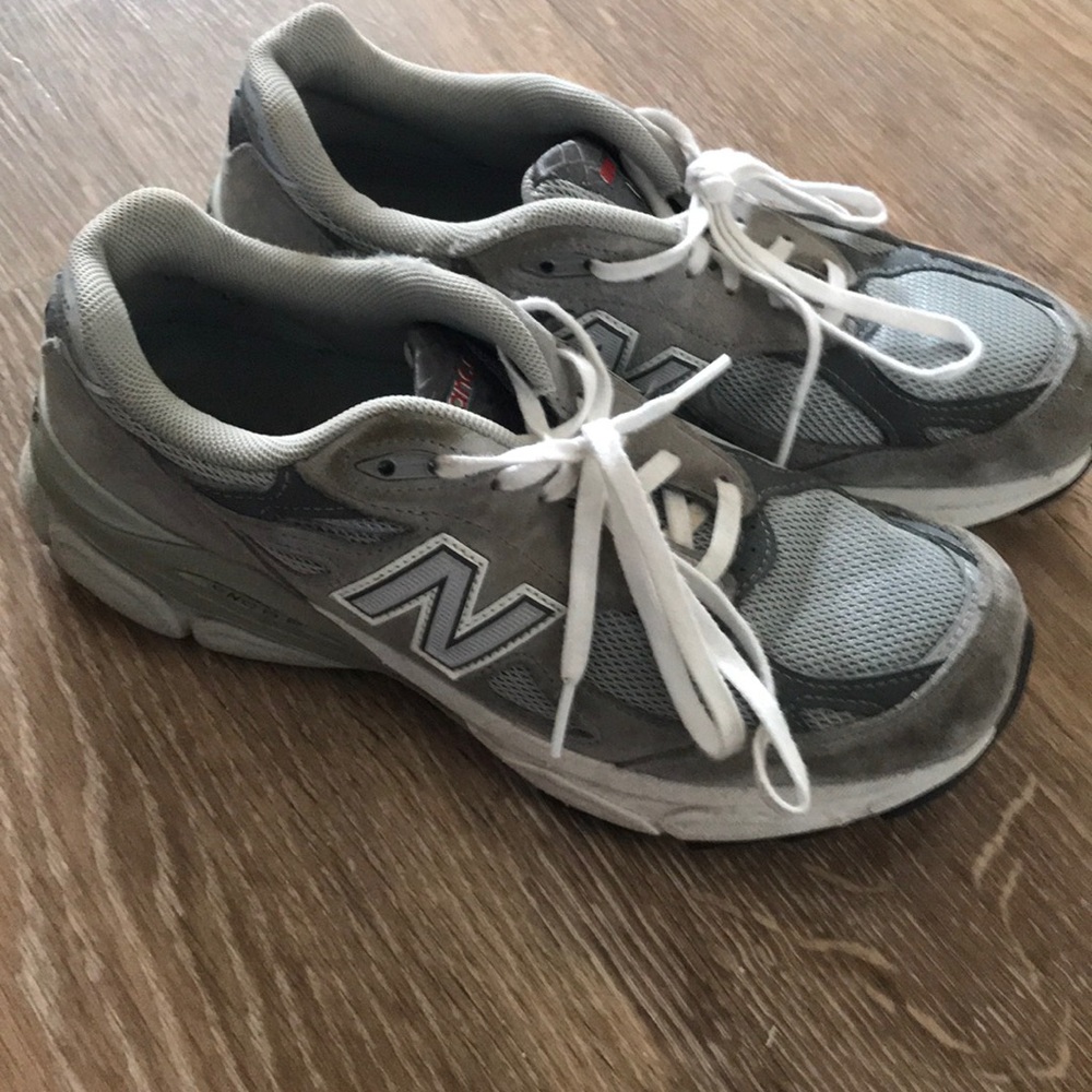 Running shoes